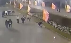 В Волгограде в День Победы хулиганы украли праздничные знамена – ВИДЕО