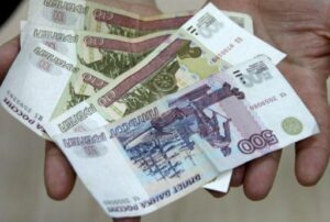 Волгоградка заплатит 1 тысячу рублей штрафа за экстремистскую песню