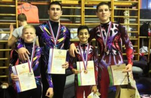 Волгоградские акробаты взяли три награды на первенстве страны