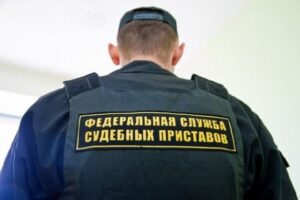 Судебные приставы из Волгограда отправили в зону СВО 7 автомобилей