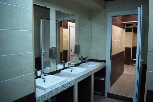 В ЭСПЦ-2 «Красного Октября» обновили бытовки для мужчин