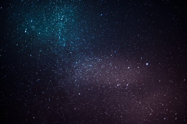 Прогноз от Ирины Лавочниковой: что стоит делать знакам зодиака 5 мая