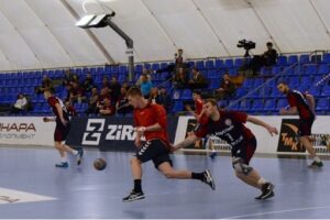 Волгоградский «Каустик» сыграл вничью с «Сунгулем» из Снежинска