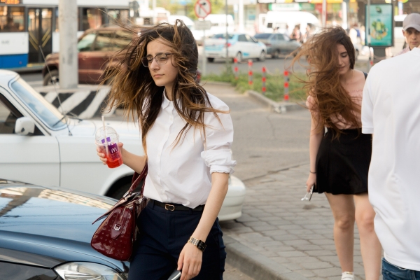 Волгоградское МЧС предупреждает жителей о штормовом ветре