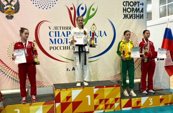 Волгоградская тхэквондистка победила на Спартакиаде