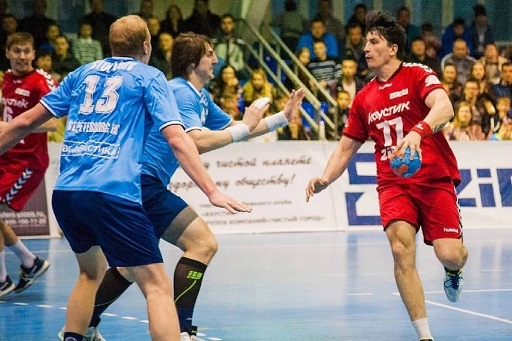 Волгоградский «Каустик» проиграл в Санкт-Петербурге