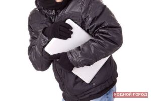 Волгоградец сдал в скупку похищенный из другой скупки ноутбук