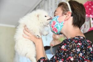 Как убрать запах питомца без душа