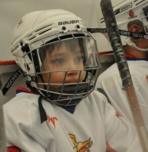 Юный волгоградский хоккеист стал другом капитана сборной России