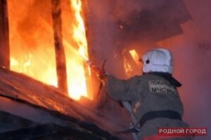 На юге Волгограда двое пенсионеров сгорели в частном доме
