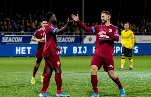 Волгоградец Леонид Слуцкий вошел в историю «Витесса»