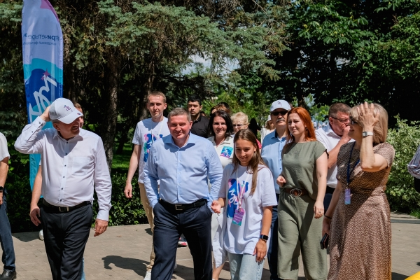 Молодежный фест #ТриЧетыре в Волгограде посетил Андрей Бочаров