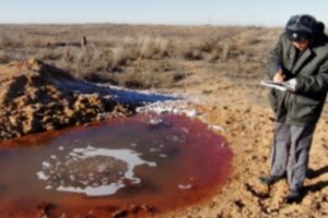 В Волгоградской области зафиксировали разлив опасных отходов