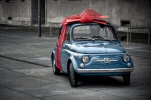 56-летний житель Урюпинска отдал 90 тысяч за виртуальное авто