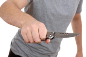 Под Волгоградом 45-летний сожитель ударил гражданскую супругу ножом
