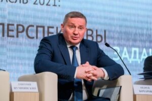 Волгоградские промышленники обсудили с губернатором работу в новых условиях