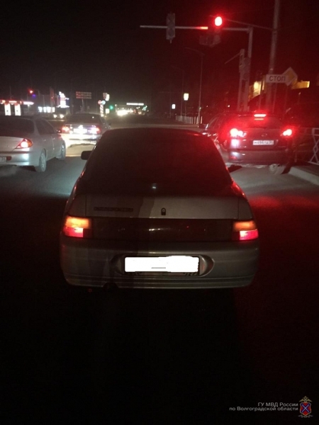 46-летняя волгоградка попала под колеса автомобиля