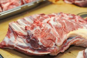 В Волгограде обнаружили мясо без обязательных документов