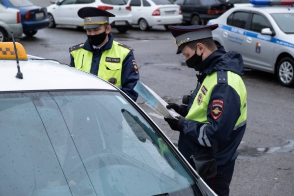 Пьяный водитель не смог уйти от погони полиции в Волгограде