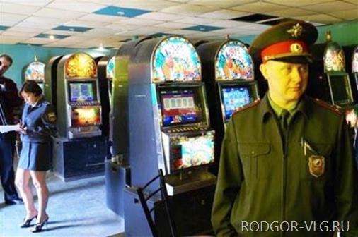 В Волгограде «накрыли» игровой зал внутри склада