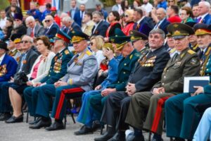 Добровольцы Волгограда проводят акцию «Волонтер-красноармеец»