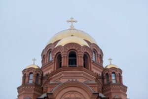 В воскресенье 12 июня верующие волгоградцы отмечают День Святой Троицы