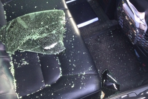 В Урюпинске на глазах врача больницы пытались угнать его иномарку