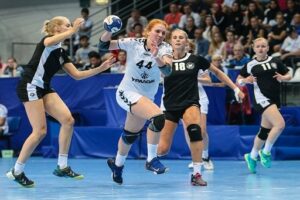 Молодые российские гандболистки вышли в финал чемпионата мира