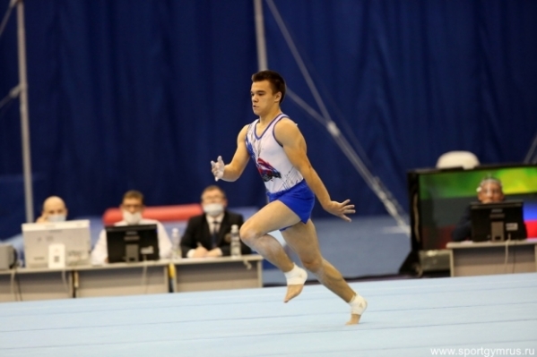 Гимнаст из Волжского стал призером чемпионата страны