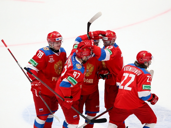 Сборная России по хоккею выиграла турнир в Санкт-Петербурге