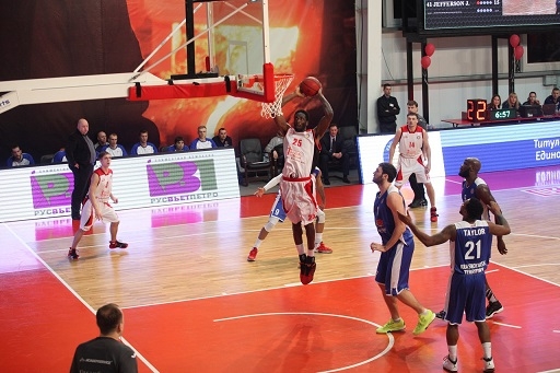 Волгоградский «Красный Октябрь» разгромил красноярский «Енисей»