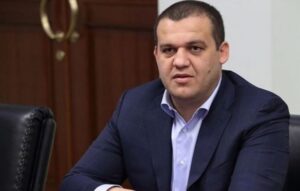 Глава Федерации бокса России пригласил критиков Терешковой на ринг