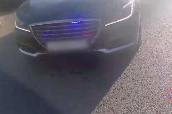 Волгоградка может лишиться прав за спецсигналы на своей машине