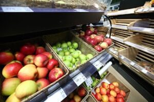 В Волгограде подорожали бананы и свекла, но подешевел лук