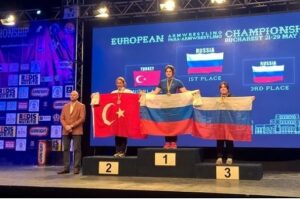 Волгоградка стала двукратной победительницей юниорского первенства Европы по армрестлингу