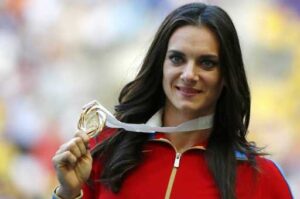 В России собирают 800 тысяч рублей на медаль для Елены Исинбаевой