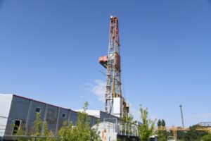 Волгоградский завод буровой техники провел успешное испытание вышки