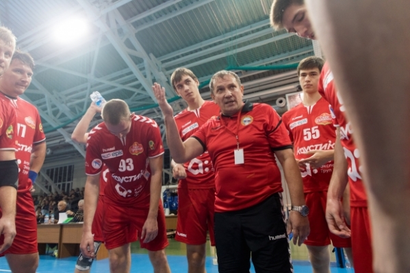 Волгоградский «Каустик» проиграл в гостях питерской «Неве»