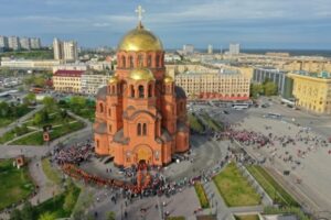 В Волгограде завершается реставрация братской могилы на Аллее Героев