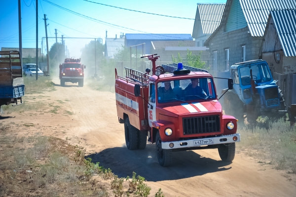 60 тонн сена сгорело в поселке в Волгоградской области