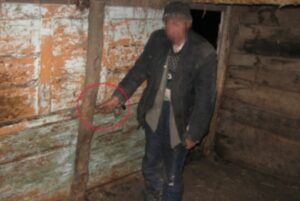 В Волгоградской области судят фермера, посадившего работника на цепь