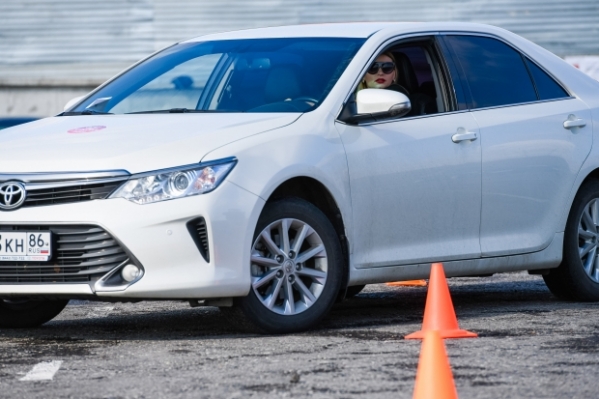 Волгоградки показывают свое мастерство на конкурсе «Автоледи-2019»