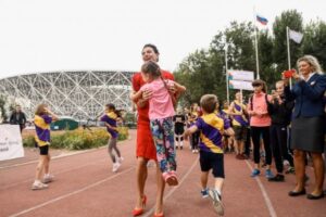 Дочь Елены Исинбаевой участвовала в забеге в Волгограде