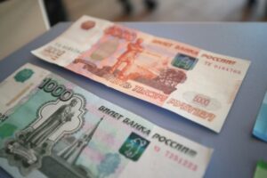 В Волгограде мошенники обманули девочку, оформив кредит на ее бабушку