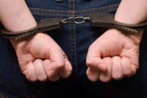 В Волгограде полицейские задержали грабителя-рецидивиста