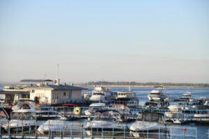 В Волгограде снова начал ходить теплоход до хутора Зайчики