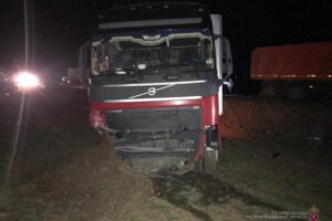 В ДТП с фурой в Волгоградской области пострадали пять человек