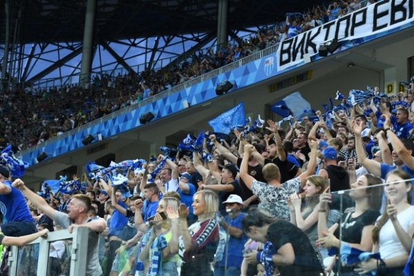 Волгоградский «Ротор» открыл счет в матче с «Факелом»