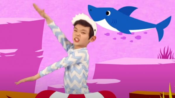 Детская песня Baby Shark обогнала по просмотрам клип Despacito