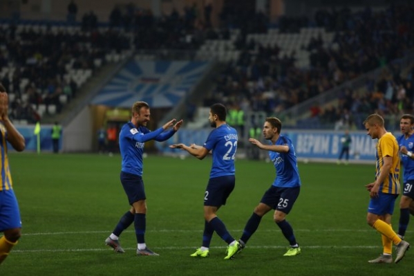 Волгоградский «Ротор» со счетом 2:0 обыграл «Луч» из Владивостока